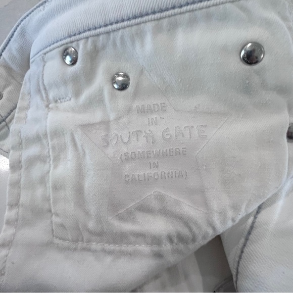 AG Ballad Slim Boot 31” Mid Rise White Jeans - Picture 11 of 15